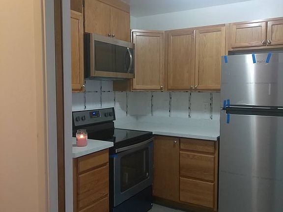 5th image of 226 21st Ave APT 1