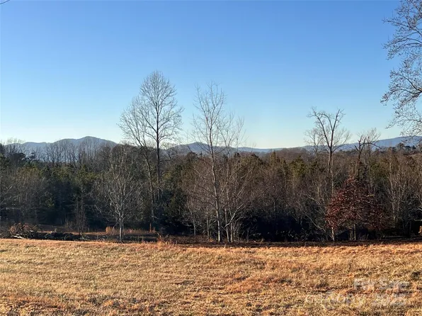 9999 Moore Rd #3, Tryon, NC 28782