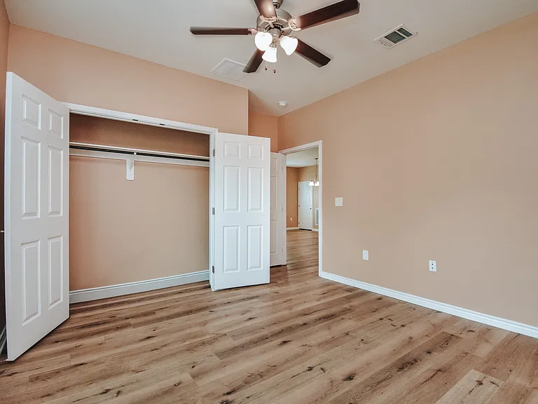 3406 Gayle St — Photo 3