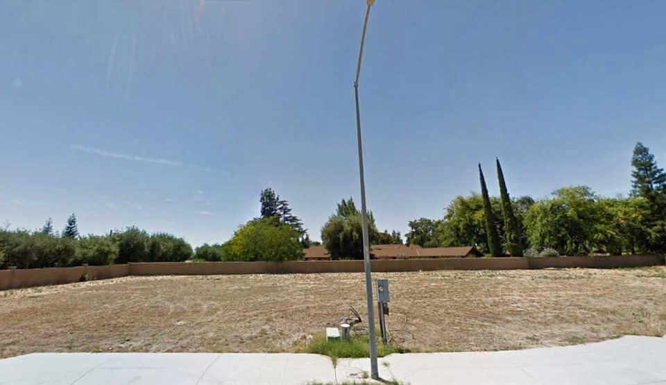 2nd image of 6413 N Pima Ave
