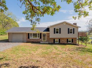 1014 Sheffey School Rd, Wytheville, VA 24382