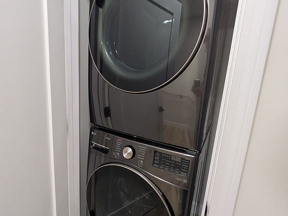 3rd image of 44 Warner St #5B