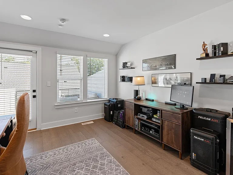 6020 Irwins Branch Dr — Photo 45