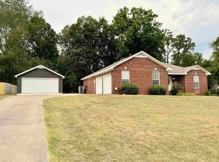 7389 County Road 73, Florence, AL 35634