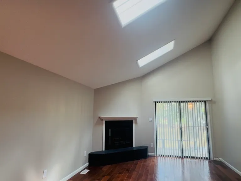 Westlawn Apartments — Photo 4