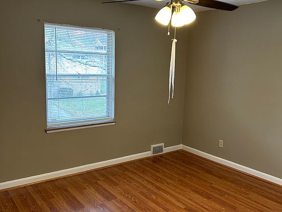 5th image of 1162 Castlevale Dr #3