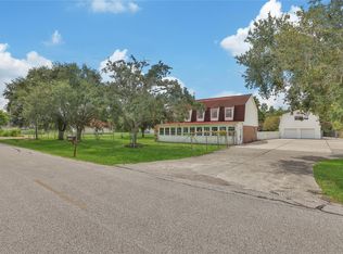 7206 Williams Rd, Pearland, TX 77584