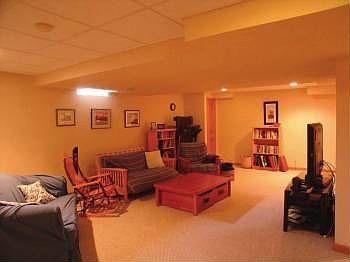 2nd image of 412 Tanager Dr