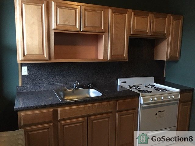 2nd image of 182 W Albanus St