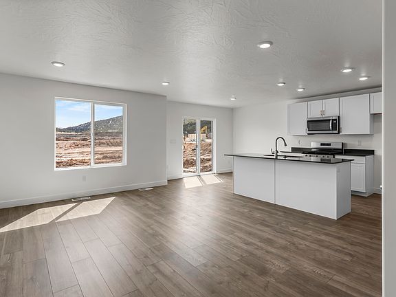 5th image of 2949 E Corral Hollow Dr