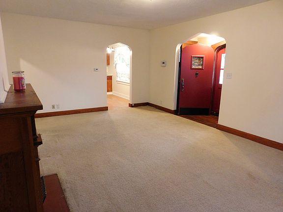 4th image of 222 W Spruce St