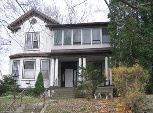 832 Madison Ave, Scranton, PA 18510