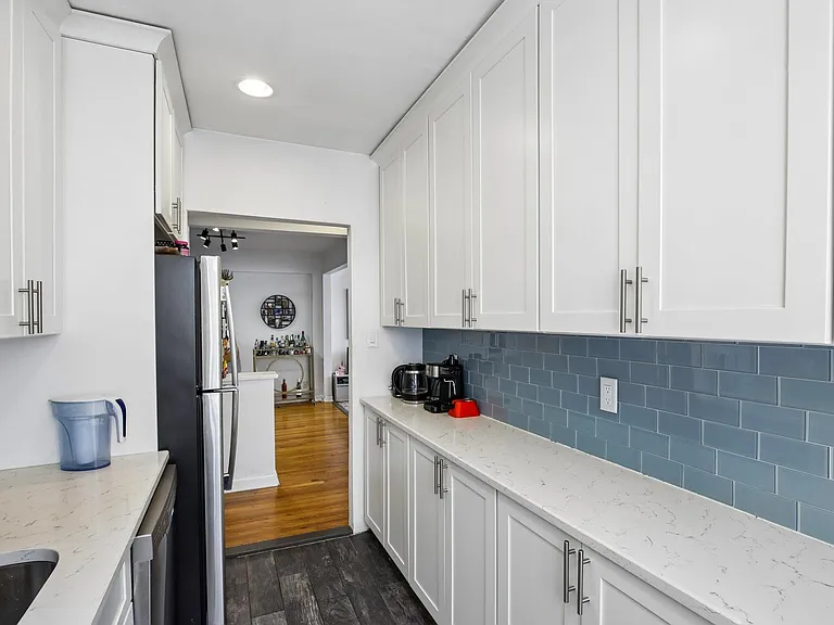 8450 Boulevard East #3B — Photo 7