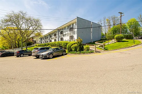 5 Wyndover Woods Ln #23 Photo 1