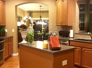 5727 Cactus Valley Rd, Charlotte, NC 28277