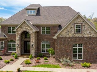 103 Knight Bridge Dr, Canonsburg, PA 15367