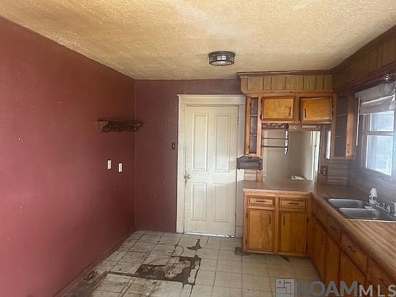 4th image of 2188 75th Ave