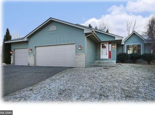 8962 Sycamore Ln N, Maple Grove, MN 55369