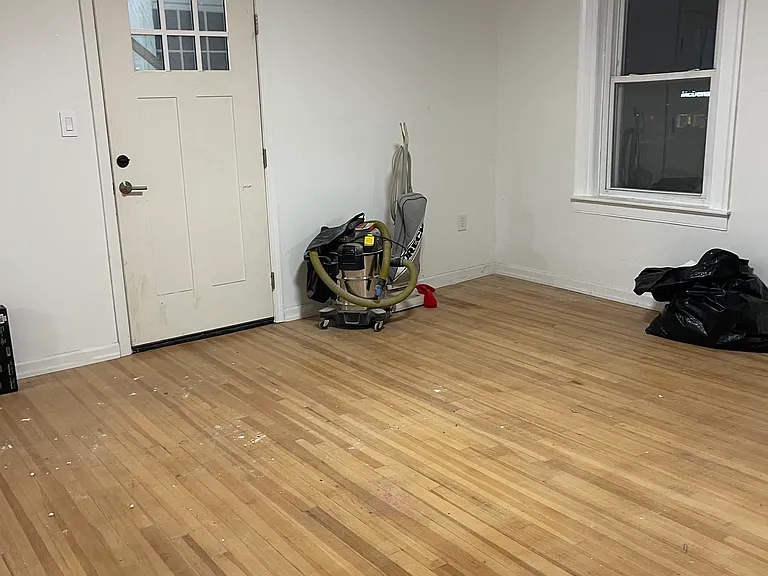 326 Cottage Grove Rd #2 — Photo 18