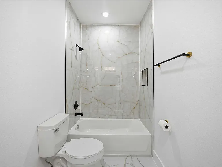 8531 Rinn St #A — Photo 22