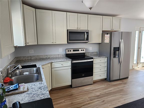 2nd image of 602 Chestnut Street