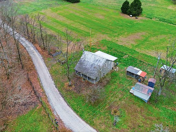 2nd image of 1666 Pointer Creek Rd