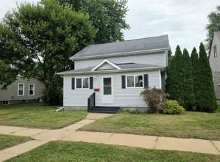 710 Woodard Ave, Tomah, WI 54660
