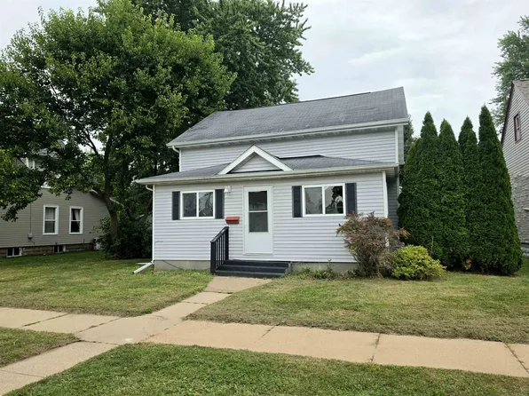 710 Woodard Ave, Tomah, WI 54660