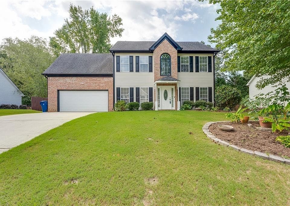 1st image of 814 Sunny Field Ln