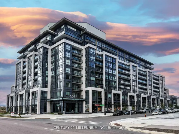 405 Dundas St W #810, Oakville, ON L6M 4M2