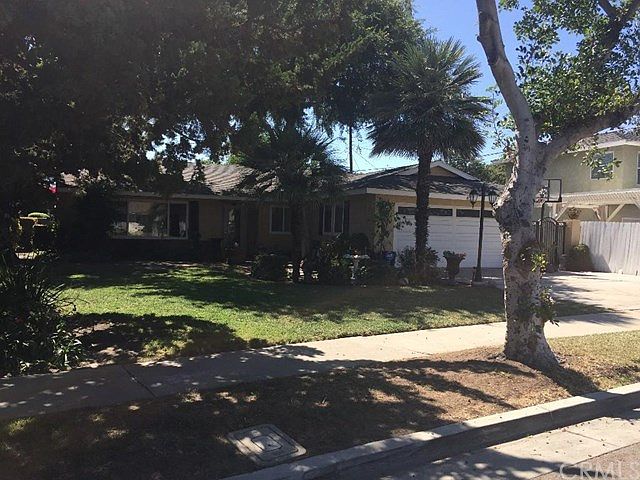 1st image of 617 N Lincoln Ave