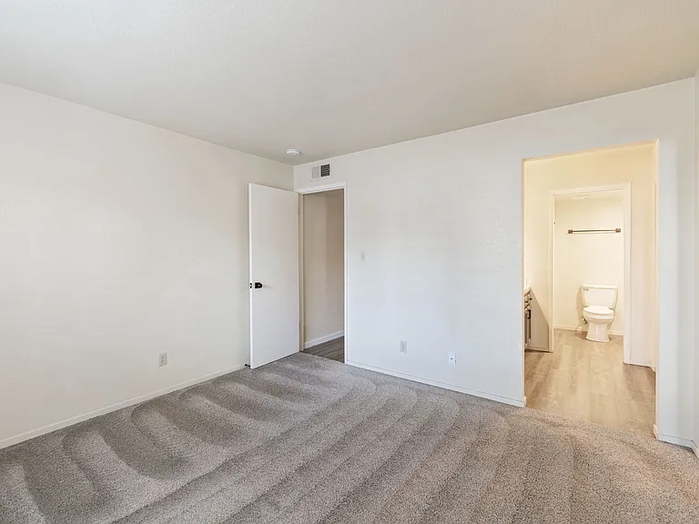 7675 N 1st St #136 — Photo 23