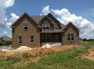 1004 Crowell Dr, Christiana, TN 37037