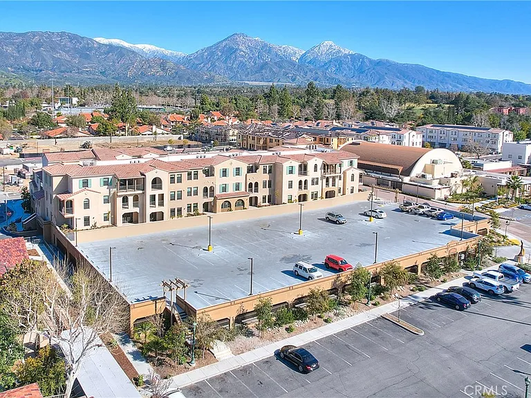 501 W Foothill Blvd #201 — Photo 12
