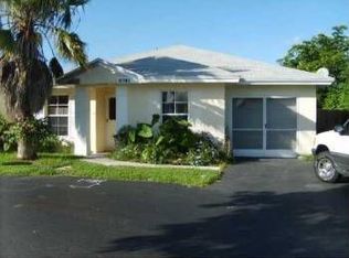 5781 Woodland Point Dr, Tamarac, FL 33319