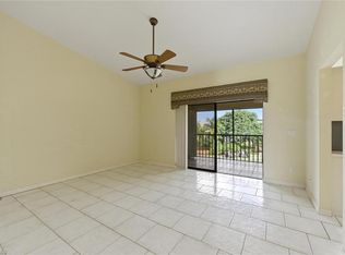 7380 Saint Ives Way APT 1305, Naples, FL 34104