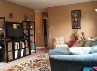 431 N Lake Shore Dr, Palatine, IL 60067