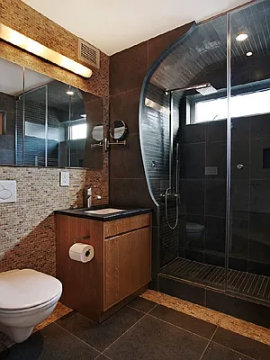 Sold by Sotheby's International Realty | media 19