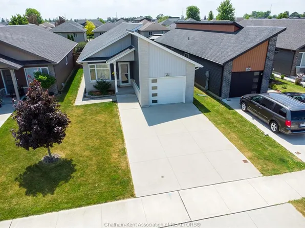 105 Moonstone Cres, Chatham Kent, ON N7M 0S2