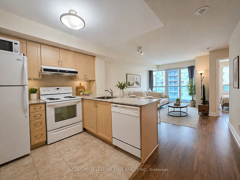55 S Town Centre Blvd #810 — Photo 1