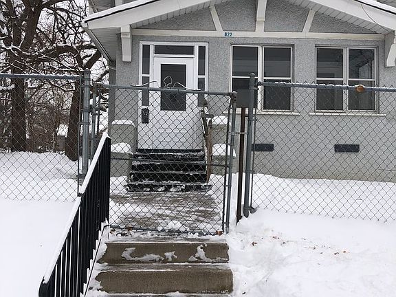 2nd image of 822 Thomas Ave N
