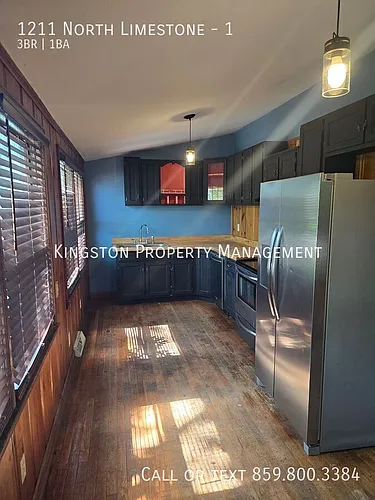 1211 North Limestone #1 Photo 1