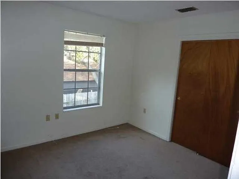 125 Alabama Ave #A-C — Photo 7