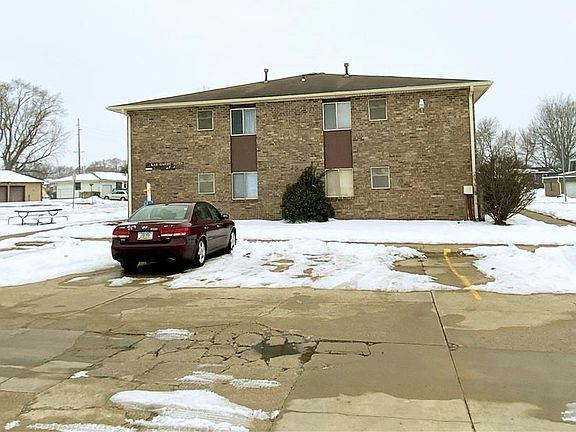 3rd image of 1207 Gebhardt St