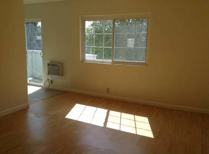 FamilyRoom