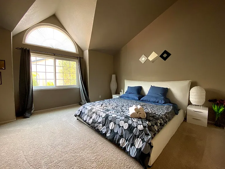 406 Darryl Dr — Photo 2
