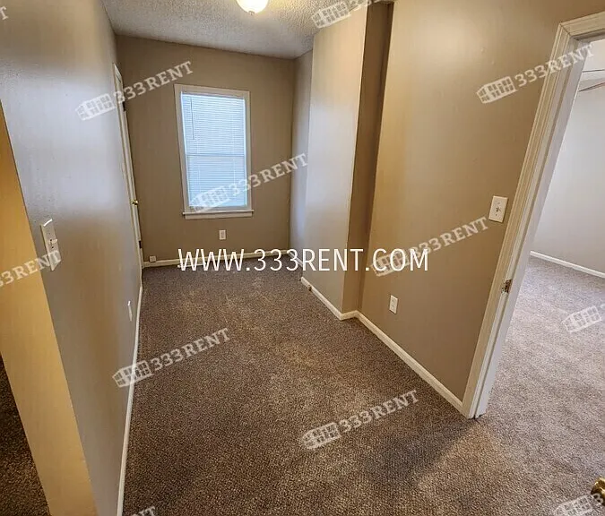 103 SE 7th St — Photo 8