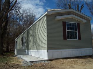 410 Windsor Cir, Belle Vernon, PA 15012