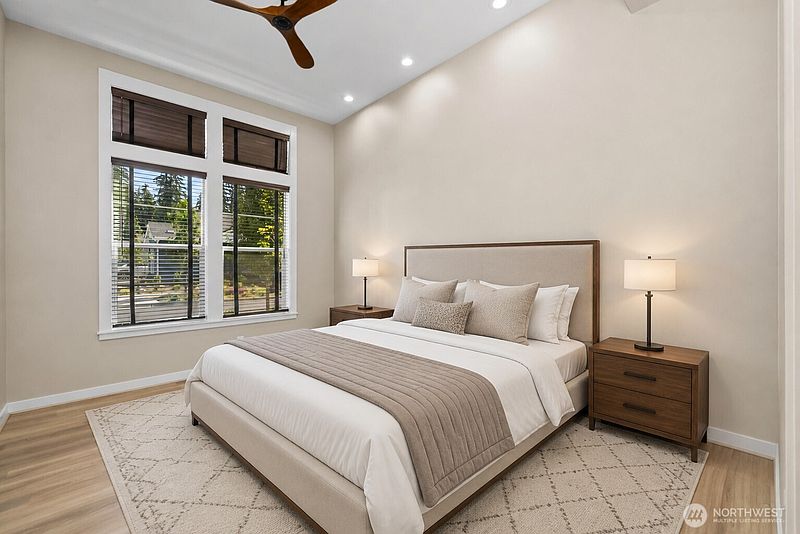 3rd image of 23808 SE Sequoia Street