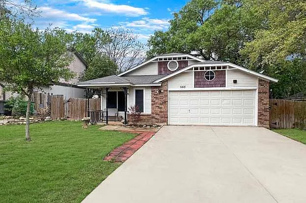 3 bed, 1176 sqft, $1,675 — Photo 1